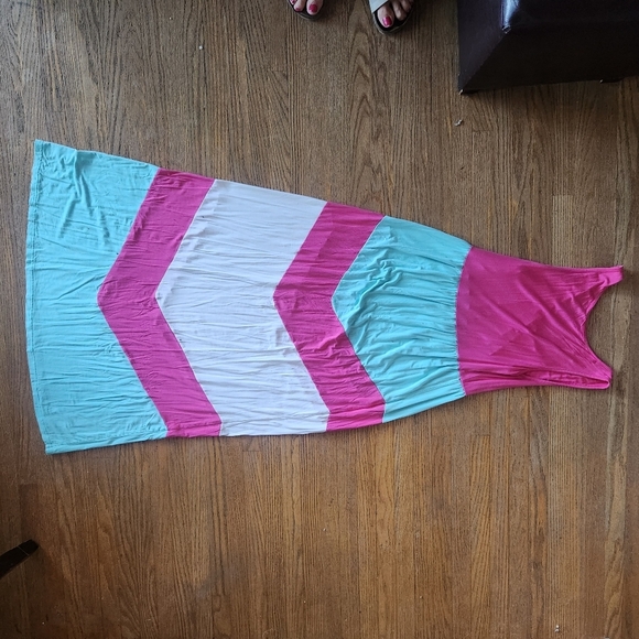 Maxi dress size large - Picture 3 of 3